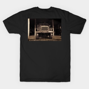 ural military truck, russian truck T-Shirt